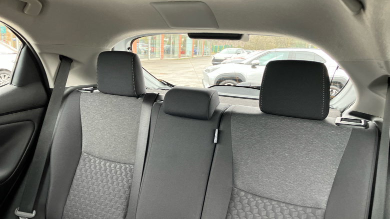 Toyota Yaris 1.5 Hybrid Icon 5dr CVT Hybrid Hatchback